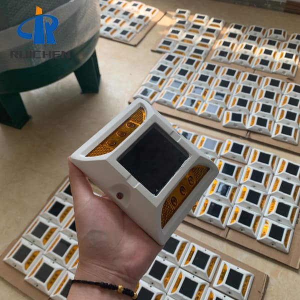 <h3>Wholesale Intelligent Motorway Stud Lights With Spike For </h3>
